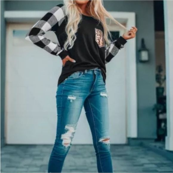 Women's plaid and sequin long sleeve tee - Picture 5 of 7